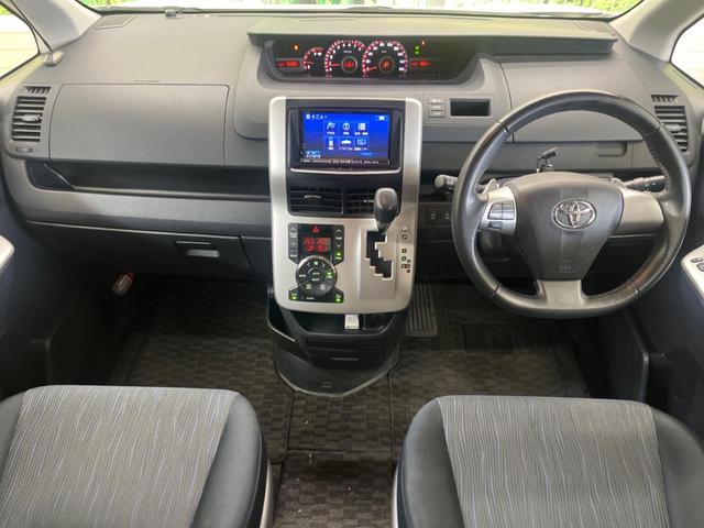 ヴォクシー ZS 煌 7人乗 禁煙車 ナビフルセグ フリップダウンモニター 両側電動ドア バックカメラ HIDヘッド 純正16インチAW スマートキー デュアルオートエアコン 革巻ステアリング 9スピーカー ETC(2枚目)