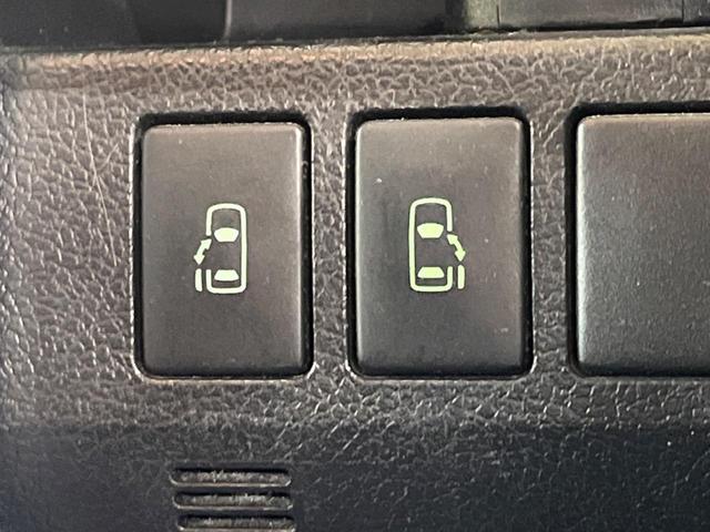 ヴォクシー ZS 煌 7人乗 禁煙車 ナビフルセグ フリップダウンモニター 両側電動ドア バックカメラ HIDヘッド 純正16インチAW スマートキー デュアルオートエアコン 革巻ステアリング 9スピーカー ETC(6枚目)
