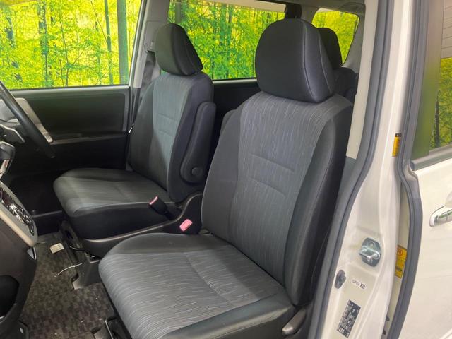 ヴォクシー ZS 煌 7人乗 禁煙車 ナビフルセグ フリップダウンモニター 両側電動ドア バックカメラ HIDヘッド 純正16インチAW スマートキー デュアルオートエアコン 革巻ステアリング 9スピーカー ETC(27枚目)