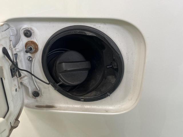 ヴォクシー ZS 煌 7人乗 禁煙車 ナビフルセグ フリップダウンモニター 両側電動ドア バックカメラ HIDヘッド 純正16インチAW スマートキー デュアルオートエアコン 革巻ステアリング 9スピーカー ETC(60枚目)