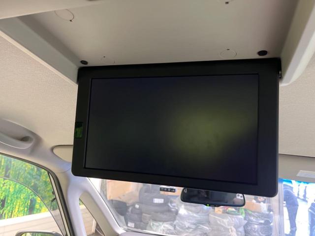 セレナ ハイウェイスター　Ｖセレ＋セーフティＩＩ　ＳＨＶ　禁煙車　純正ナビフルセグ　純正１１型後席モニター　アラウンドビューモニタ　両側電動ドア　衝突被害軽減　ＬＥＤヘッド　純正１６インチＡＷ　クルーズコントロール　後席オートエアコン　ＥＴＣ　ＤＶＤ再生（4枚目）