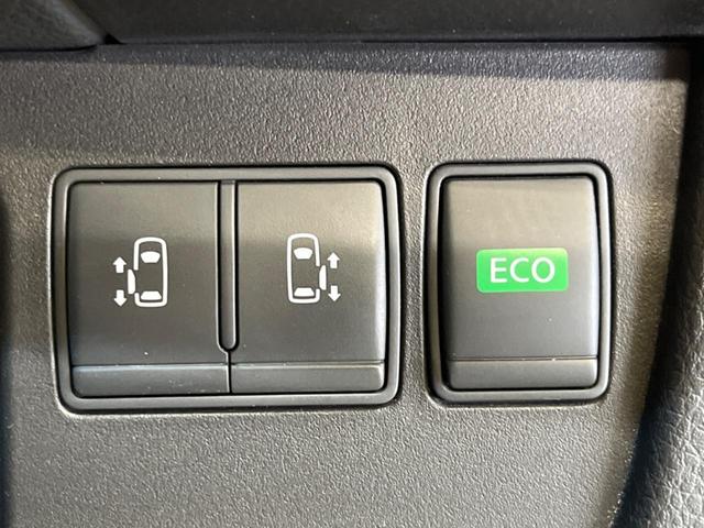 セレナ ハイウェイスター　Ｖセレ＋セーフティＩＩ　ＳＨＶ　禁煙車　純正ナビフルセグ　純正１１型後席モニター　アラウンドビューモニタ　両側電動ドア　衝突被害軽減　ＬＥＤヘッド　純正１６インチＡＷ　クルーズコントロール　後席オートエアコン　ＥＴＣ　ＤＶＤ再生（6枚目）