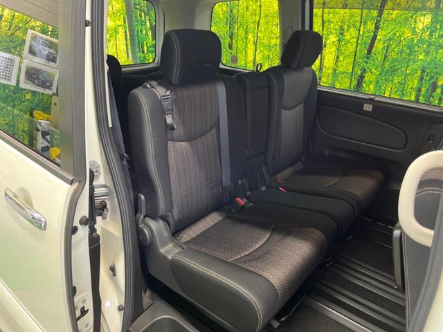 セレナ ハイウェイスター　Ｖセレ＋セーフティＩＩ　ＳＨＶ　禁煙車　純正ナビフルセグ　純正１１型後席モニター　アラウンドビューモニタ　両側電動ドア　衝突被害軽減　ＬＥＤヘッド　純正１６インチＡＷ　クルーズコントロール　後席オートエアコン　ＥＴＣ　ＤＶＤ再生（10枚目）