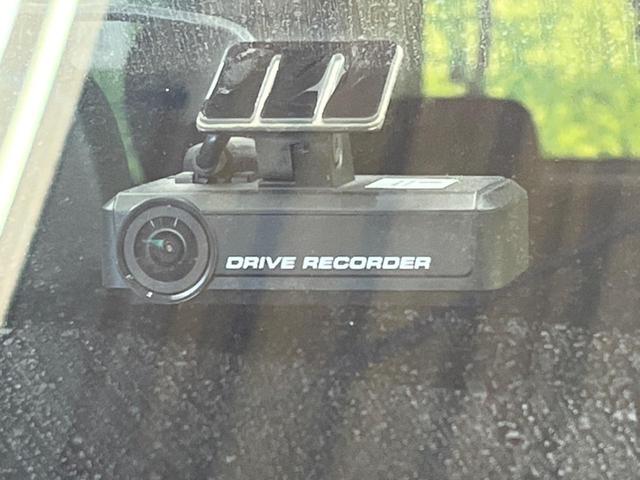 セレナ ハイウェイスター　Ｖセレ＋セーフティＩＩ　ＳＨＶ　禁煙車　純正ナビフルセグ　純正１１型後席モニター　アラウンドビューモニタ　両側電動ドア　衝突被害軽減　ＬＥＤヘッド　純正１６インチＡＷ　クルーズコントロール　後席オートエアコン　ＥＴＣ　ＤＶＤ再生（28枚目）