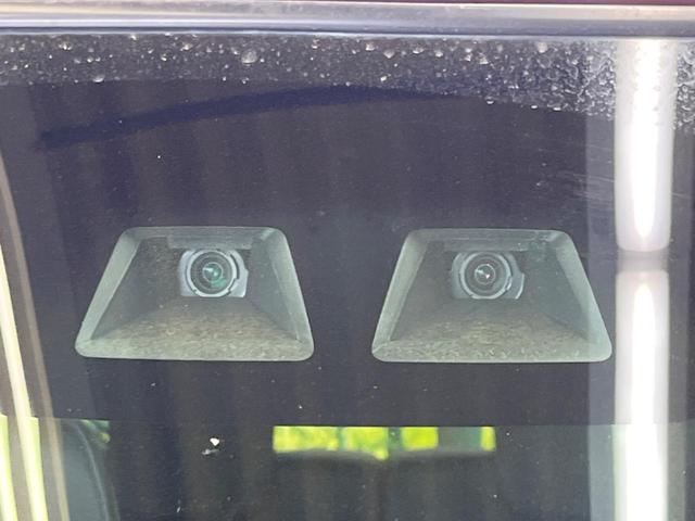 �y�X�}�[�g�A�V�X�g�z���s���ɑO���̎ԗ�����F�����A�Փ˂������Ȏ��͌x��ƃu���[�L�ŏՓˉ���Ɣ�Q�y�����A�V�X�g�B�����S�Ƀh���C�u�����y���݂��������܂��B