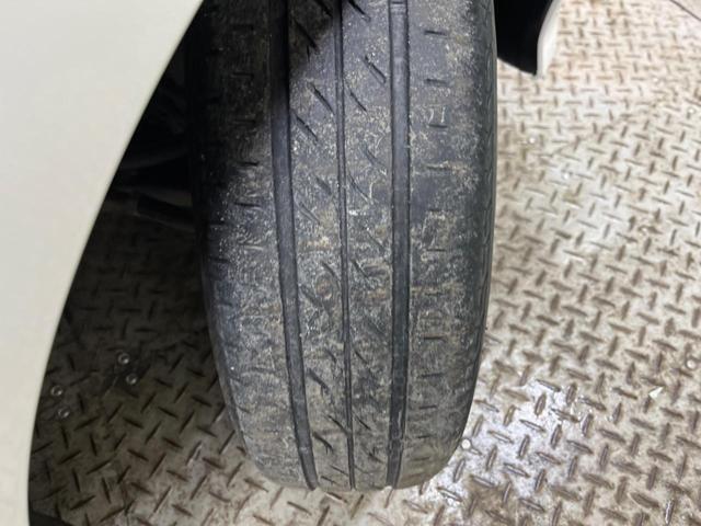 N-BOXカスタム 2トーンカラースタイル G・Lパッケージ 禁煙車 純正ナビフルセグ バックカメラ 両側電動ドア 衝突被害軽減システム ビルトインETC スマートキー HIDヘッド 純正14インチAW オートライト オートエアコン Bluetooth CD(59枚目)