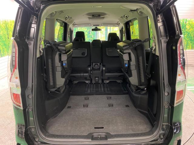 セレナ ハイウェイスターＶ　セーフティパックＢ　純正１０型ナビＴＶ　純正１１型後席モニター　アラウンドビューモニタ　両側ハンズフリー電動ドア　衝突被害軽減　プロパイロット　アダプティブＬＥＤヘッド　ブルーレイ再生　ＥＴＣ（33枚目）