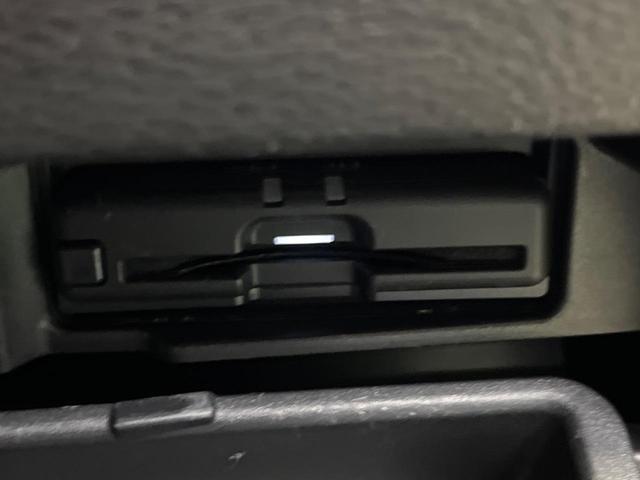 セレナ ハイウェイスターＶ　セーフティパックＢ　純正１０型ナビＴＶ　純正１１型後席モニター　アラウンドビューモニタ　両側ハンズフリー電動ドア　衝突被害軽減　プロパイロット　アダプティブＬＥＤヘッド　ブルーレイ再生　ＥＴＣ（45枚目）