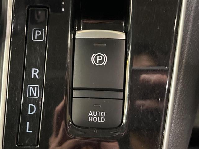 セレナ ハイウェイスターＶ　セーフティパックＢ　純正１０型ナビＴＶ　純正１１型後席モニター　アラウンドビューモニタ　両側ハンズフリー電動ドア　衝突被害軽減　プロパイロット　アダプティブＬＥＤヘッド　ブルーレイ再生　ＥＴＣ（55枚目）