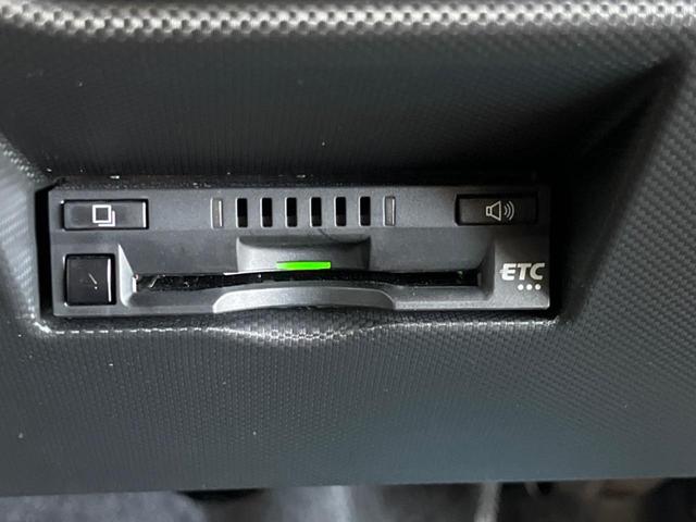 ライズ Ｚ　禁煙車　スマートアシスト　レーダークルーズ　純正９インチディスプレイ　全周囲カメラ　フルセグ　Ｂｌｕｅｔｏｏｔｈ　シートヒーター　ＬＥＤシーケンシャルターンランプ　ＥＴＣ　Ａｐｐｌｅｃａｒｐｌａｙ（7枚目）