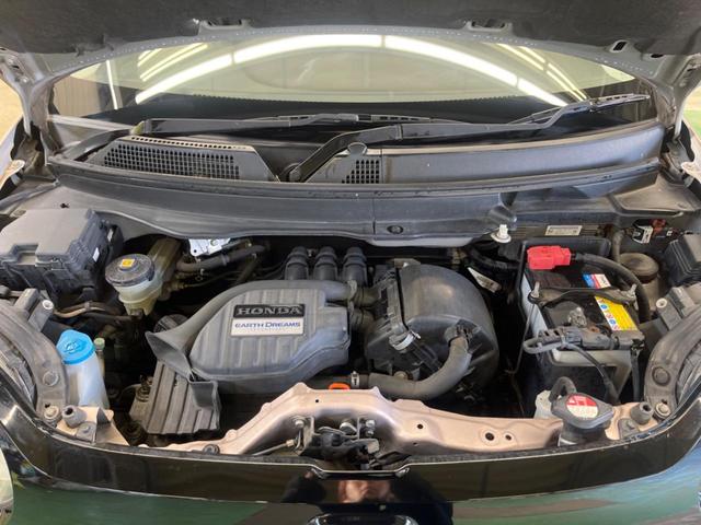 Ｎ－ＯＮＥ Ｇ・Ｌパッケージ　禁煙車　ＨＤＭＩ　ＨＩＤヘッド　ディスプレイオーディオ　バックカメラ　オートライト　オートエアコン　スマートキー　アイドリングストップ　アイボリーインテリア　横滑り防止装置　ＣＤ再生（18枚目）