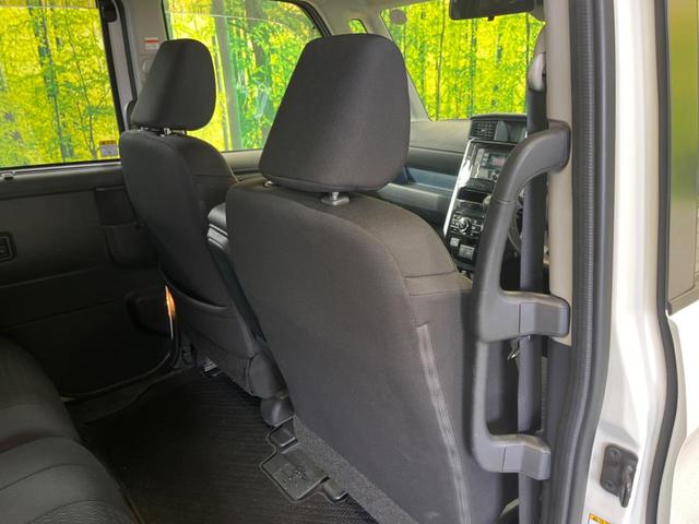 ルーミー カスタムＧ　禁煙車　スマートアシスト　アダプティブクルーズ　両側電動ドア　ＬＥＤヘッド　純正１４インチＡＷ　電動パーキングブレーキ　コーナーセンサ　オートハイビーム　オートライト　純正ＣＤオーディオ（29枚目）