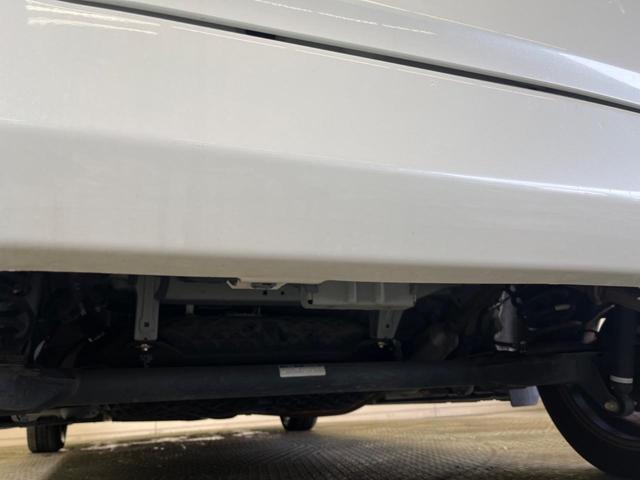 ルーミー カスタムＧ　禁煙車　スマートアシスト　アダプティブクルーズ　両側電動ドア　ＬＥＤヘッド　純正１４インチＡＷ　電動パーキングブレーキ　コーナーセンサ　オートハイビーム　オートライト　純正ＣＤオーディオ（51枚目）