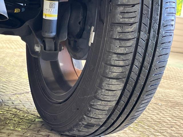 ハスラー Ｊスタイル　禁煙車　メーカー９型ナビＴＶ　全方位モニタ　セーフティサポート　ＬＥＤヘッド　純正１５インチＡＷ　ルーフレール　シートヒーター　ＡｐｐｌｅＣａｒＰｌａｙ　リアパーキングセンサ　ＤＶＤ再生（55枚目）