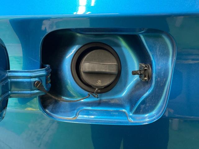 プリウス Ａツーリングセレクション　禁煙車　純正９型ナビＴＶ　バックカメラ　セーフティセンス　ブラインドスポットモニタ　インテリジェントクリアランスソナー　ヘッドアップディスプレイ　パワーシート　シートヒーター　ＥＴＣ（63枚目）