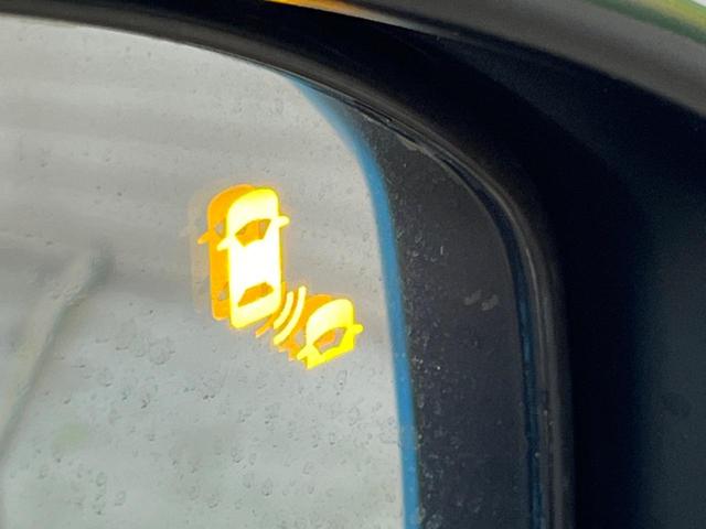 ヴェゼル ｅ：ＨＥＶ　Ｚ　禁煙車　９型ナビＴＶ　バックカメラ　ホンダセンシング　渋滞追従アダプティブクルーズ　ブラインドスポットインフォメーション　純正１８インチＡＷ　半革　シートヒーター　ハンズフリー電動バックドア　ＥＴＣ（6枚目）