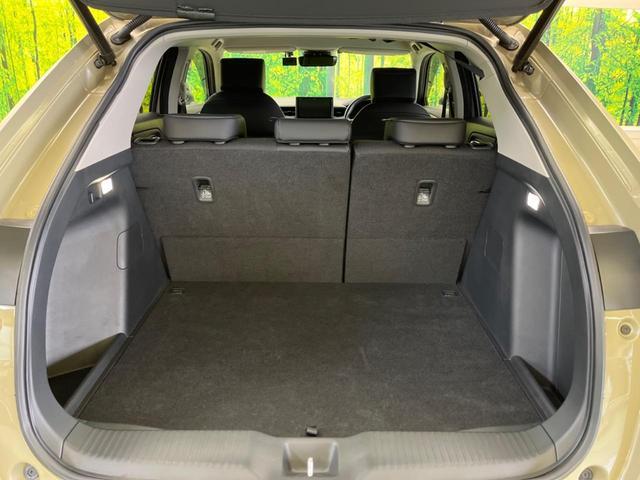 ヴェゼル ｅ：ＨＥＶ　Ｚ　禁煙車　９型ナビＴＶ　バックカメラ　ホンダセンシング　渋滞追従アダプティブクルーズ　ブラインドスポットインフォメーション　純正１８インチＡＷ　半革　シートヒーター　ハンズフリー電動バックドア　ＥＴＣ（11枚目）