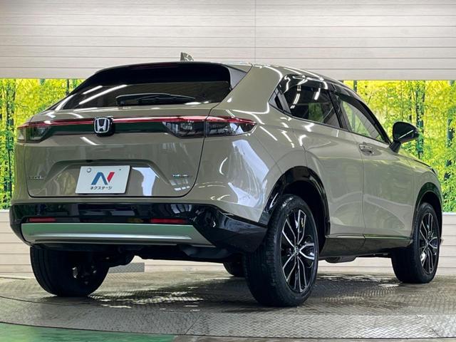 ヴェゼル ｅ：ＨＥＶ　Ｚ　禁煙車　９型ナビＴＶ　バックカメラ　ホンダセンシング　渋滞追従アダプティブクルーズ　ブラインドスポットインフォメーション　純正１８インチＡＷ　半革　シートヒーター　ハンズフリー電動バックドア　ＥＴＣ（17枚目）
