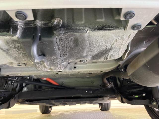 ヴェゼル ｅ：ＨＥＶ　Ｚ　禁煙車　９型ナビＴＶ　バックカメラ　ホンダセンシング　渋滞追従アダプティブクルーズ　ブラインドスポットインフォメーション　純正１８インチＡＷ　半革　シートヒーター　ハンズフリー電動バックドア　ＥＴＣ（18枚目）