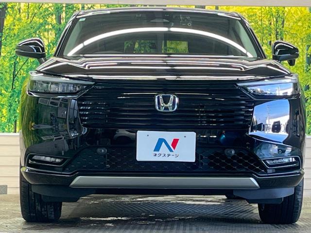 ヴェゼル ｅ：ＨＥＶ　Ｚ　禁煙車　純正８型ディスプレイ　バックカメラ　ホンダセンシング　渋滞追従アダプティブクルーズ　純正１８インチＡＷ　半革シート　シートヒーター　ハンズフリー電動バックドア　ＡｐｐｌｅＣａｒＰｌａｙ　ＥＴＣ（14枚目）