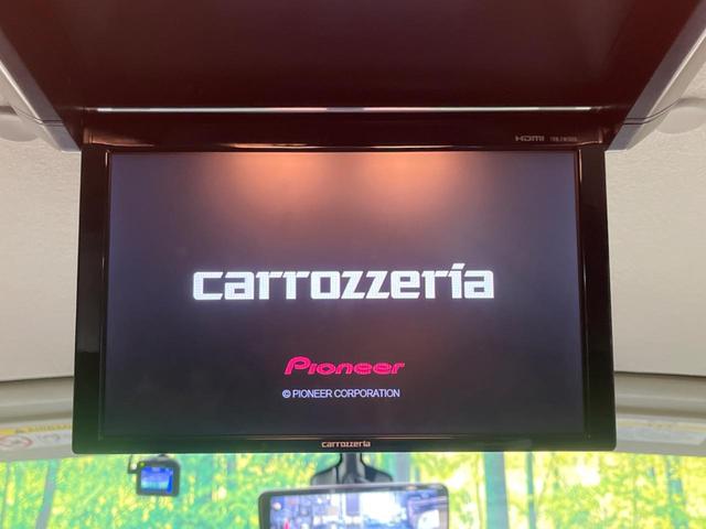 セレナ ハイウェイスター　Ｖセレクション　禁煙車　ナビフルセグ　フリップダウンモニター　アラウンドビューモニタ　プロパイロット　両側ハンズフリー電動ドア　エマージェンシーブレーキ　ＬＥＤヘッド　純正１６インチＡＷ　後席オートエアコン　ＥＴＣ（4枚目）