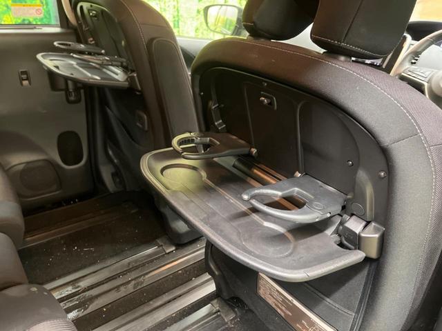セレナ ハイウェイスター　Ｖセレクション　禁煙車　ナビフルセグ　フリップダウンモニター　アラウンドビューモニタ　プロパイロット　両側ハンズフリー電動ドア　エマージェンシーブレーキ　ＬＥＤヘッド　純正１６インチＡＷ　後席オートエアコン　ＥＴＣ（35枚目）