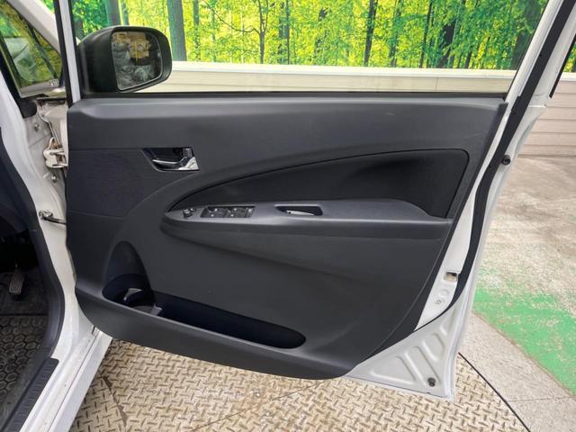 ムーヴ カスタム RS ターボ 禁煙車 純正ナビフルセグ LEDヘッド 純正15インチAW スマートキー Bluetooth 純正MOMOステアリング オートライト オートエアコン DVD再生(30枚目)