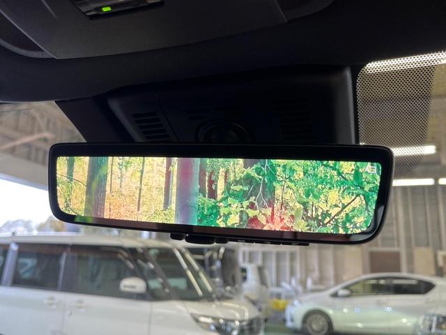 �y�f�W�^���C���i�[�~���[�z��Ȃ̑傫�ȉו��⓯��҂Ō�����m�F���Â炢���ł����S�I�J�������B�e�����ԗ�����̉f�������[���~���[���ɕ\���B�N���A�Ȏ��E�ŏ󋵂̊m�F���\�ł��I