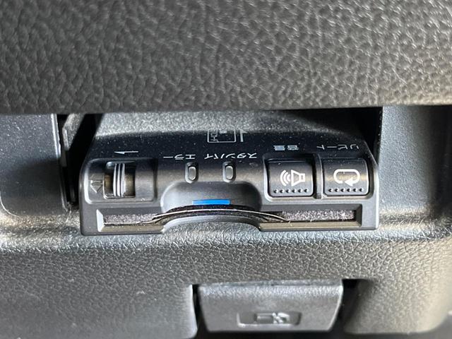 スペーシアカスタム ハイブリッドXSターボ 禁煙車 10型Androidディスプレイ 両側電動ドア セーフティサポート LEDヘッド 純正15インチAW クルーズコントロール 半革シート シートヒーター 後席サーキュレーター/サンシェード(27枚目)