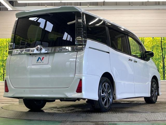 ヴォクシー ZS 煌III 禁煙車 純正9型ナビTV 純正12型後席モニター 両側電動ドア バックカメラ セーフティセンス インテリジェントクリアランスソナー クルーズコントロール 半革シート 後席オートエアコン ETC(18枚目)