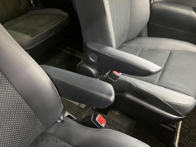ヴォクシー ZS 煌III 禁煙車 純正9型ナビTV 純正12型後席モニター 両側電動ドア バックカメラ セーフティセンス インテリジェントクリアランスソナー クルーズコントロール 半革シート 後席オートエアコン ETC(38枚目)