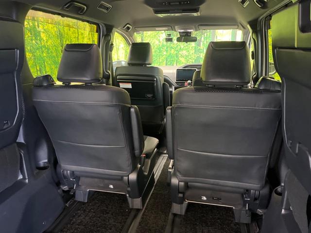 ヴォクシー ZS 煌III 禁煙車 純正9型ナビTV 純正12型後席モニター 両側電動ドア バックカメラ セーフティセンス インテリジェントクリアランスソナー クルーズコントロール 半革シート 後席オートエアコン ETC(47枚目)