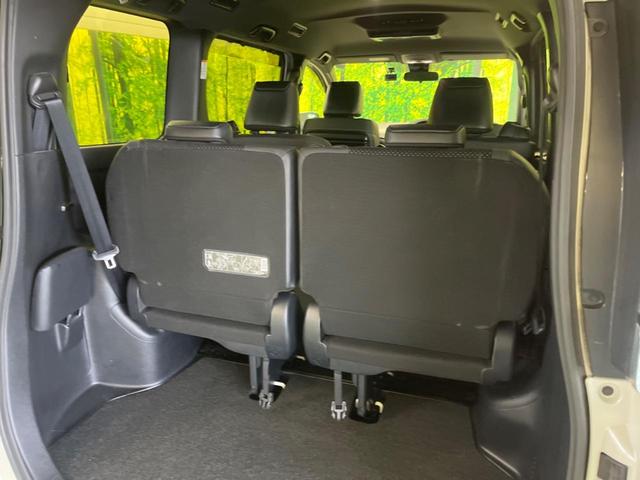 ヴォクシー ZS 煌III 禁煙車 純正9型ナビTV 純正12型後席モニター 両側電動ドア バックカメラ セーフティセンス インテリジェントクリアランスソナー クルーズコントロール 半革シート 後席オートエアコン ETC(48枚目)