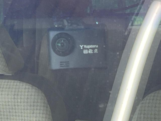 N-ONE G・Lパッケージ 禁煙車 純正ナビTV バックカメラ HIDヘッド シティブレーキアクティブシステム ETC Bluetooth スマートキー オートライト オートエアコン サイド/カーテンエアバッグ 4スピーカー(5枚目)