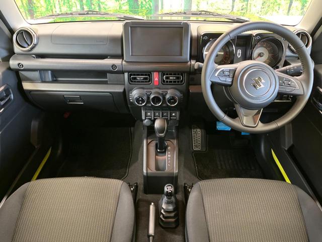 ジムニー ＸＣ　４ＷＤ　禁煙車　セーフティサポート　２トーンカラー　クルーズコントロール　ＬＥＤヘッド　シートヒーター　クリアランスソナー　スマートキー　オートマチックハイビーム　純正革巻ハンドル　純正１６インチＡＷ（2枚目）