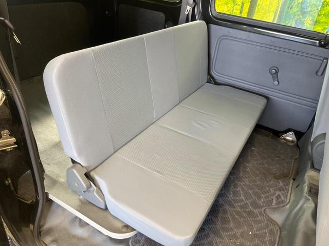 ピクシスバン デラックス ハイルーフ 禁煙車 ナビTV ETC キーレス エアコン パワステ パワーウィンドウ オーバーヘッドシェルフ プライバシーガラス DVD再生(6枚目)