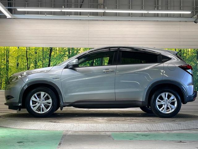 ヴェゼル ハイブリッドX 禁煙車 純正ナビフルセグ シティブレーキアクティブシステム LEDヘッド 純正16インチAW クルーズコントロール オートブレーキホールド ETC Bluetooth DVD再生(27枚目)