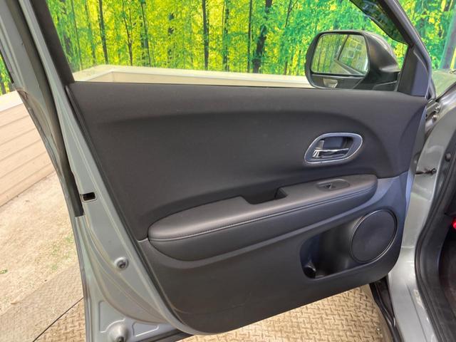 ヴェゼル ハイブリッドX 禁煙車 純正ナビフルセグ シティブレーキアクティブシステム LEDヘッド 純正16インチAW クルーズコントロール オートブレーキホールド ETC Bluetooth DVD再生(39枚目)