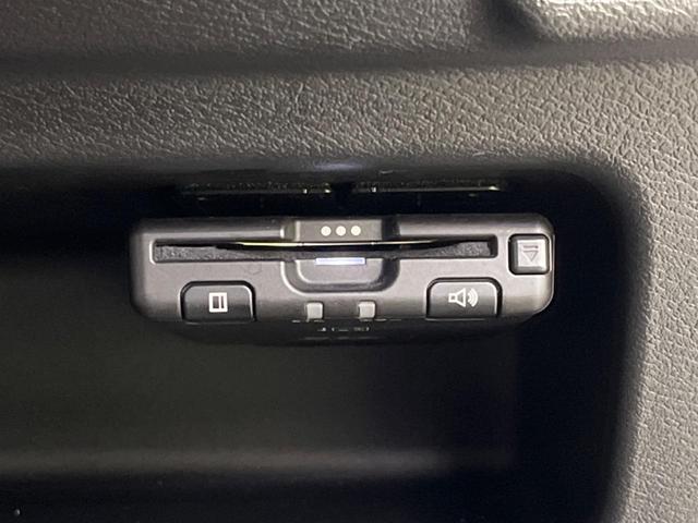 デイズ Ｓ　禁煙車　純正ナビフルセグ　インテリジェントエマージェンシーブレーキ　フロント／バックソナー　ＥＴＣ　Ｂｌｕｅｔｏｏｔｈ　オートライト　ハイビームアシスト　キーレス　電動格納ドアミラー（5枚目）