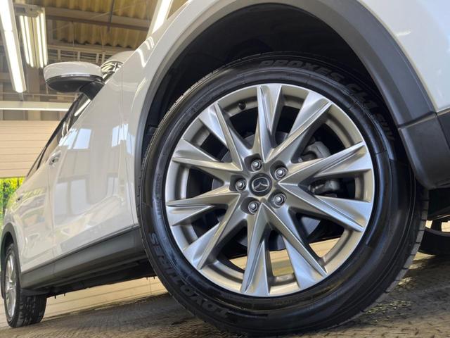 �y�����P�X�C���`�A���~�z�C�[���z�O�ςɃ}�b�`���������A���~�z�C�[���𑕒����Ă���܂��B�e��ЊO�A���~�z�C�[����A�X�^�b�h���X�^�C�����戵�����Ă���܂��B���񂲑��k����������