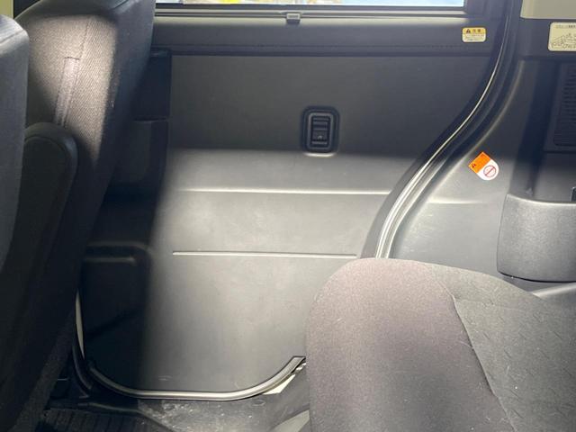 ルーミー カスタムG 禁煙車 9型ナビTV 両側電動ドア バックカメラ スマートアシストIII コーナーセンサ LEDヘッド 純正14インチAW ETC Bluetooth スマートキー オートエアコン DVD再生(42枚目)