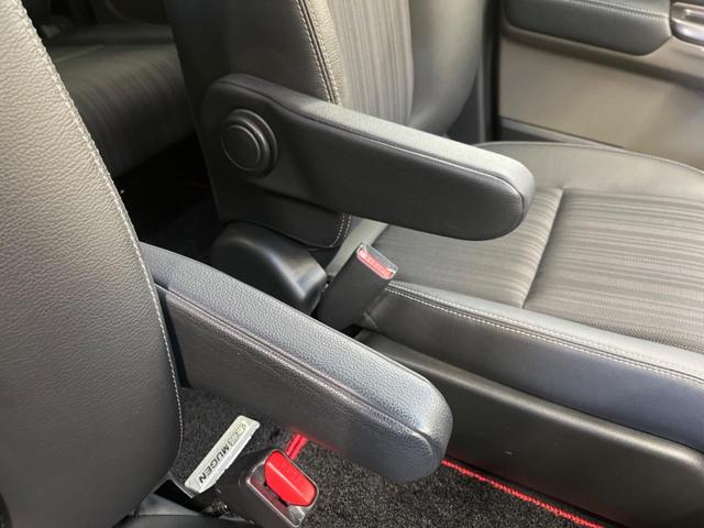 フリード＋ハイブリッド ハイブリッドＥＸ　禁煙車　純正９型ナビＴＶ　両側電動ドア　バックカメラ　ホンダセンシング　アダプティブクルーズ　ＬＥＤヘッド　純正１５インチＡＷ　半革シート　シートヒーター　革巻ステアリング　ＥＴＣ　ＤＶＤ再生（30枚目）