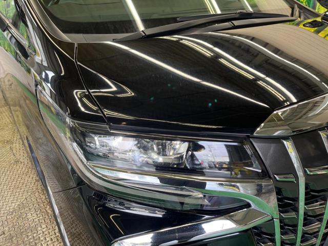 アルファード ２．５Ｓ　禁煙車　８人乗　純正９型ディスプレイＴＶ　純正１２型後席モニター　両側電動ドア　バックカメラ　セーフティセンス　レーダークルーズ　インテリジェントクリアランスソナー　ＥＴＣ　ＤＶＤ再生（56枚目）