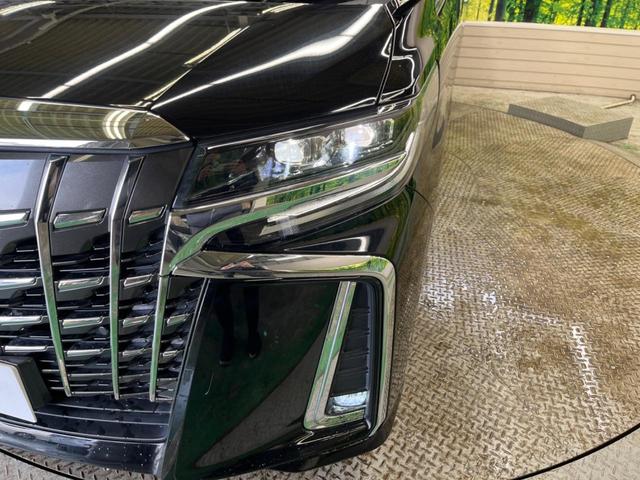 アルファード ２．５Ｓ　禁煙車　８人乗　純正９型ディスプレイＴＶ　純正１２型後席モニター　両側電動ドア　バックカメラ　セーフティセンス　レーダークルーズ　インテリジェントクリアランスソナー　ＥＴＣ　ＤＶＤ再生（57枚目）