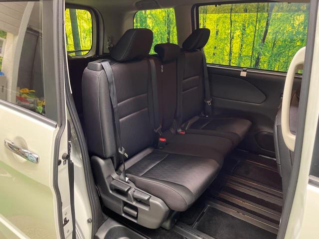 セレナ ハイウェイスター VセレクションII セーフティパックB 禁煙車 純正9型ナビTV 純正11型後席モニター アラウンドビューモニタ 両側ハンズフリー電動ドア プロパイロット 電動パーキングブレーキ 後席オートエアコン ブルーレイ再生(11枚目)