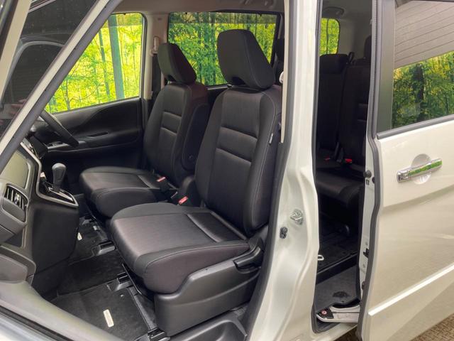 セレナ ハイウェイスター VセレクションII セーフティパックB 禁煙車 純正9型ナビTV 純正11型後席モニター アラウンドビューモニタ 両側ハンズフリー電動ドア プロパイロット 電動パーキングブレーキ 後席オートエアコン ブルーレイ再生(34枚目)