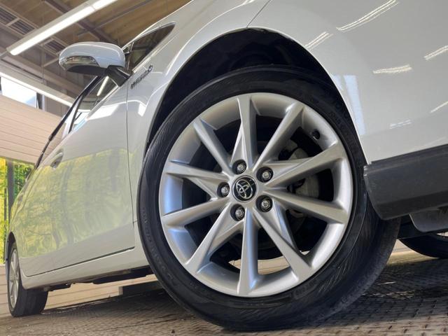 プリウスアルファ Ｓツーリングセレクション　禁煙車　純正ナビフルセグ　バックカメラ　ＬＥＤヘッド　純正１７インチＡＷ　スマートキー　オートエアコン　ＥＴＣ　Ｂｌｕｅｔｏｏｔｈ　ＬＥＤフォグ　革巻ステアリング　６スピーカー　ＤＶＤ再生（12枚目）