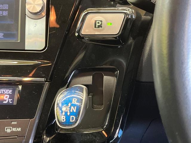 プリウスアルファ Ｓツーリングセレクション　禁煙車　純正ナビフルセグ　バックカメラ　ＬＥＤヘッド　純正１７インチＡＷ　スマートキー　オートエアコン　ＥＴＣ　Ｂｌｕｅｔｏｏｔｈ　ＬＥＤフォグ　革巻ステアリング　６スピーカー　ＤＶＤ再生（26枚目）