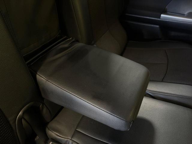 プリウスアルファ Ｓツーリングセレクション　禁煙車　純正ナビフルセグ　バックカメラ　ＬＥＤヘッド　純正１７インチＡＷ　スマートキー　オートエアコン　ＥＴＣ　Ｂｌｕｅｔｏｏｔｈ　ＬＥＤフォグ　革巻ステアリング　６スピーカー　ＤＶＤ再生（35枚目）