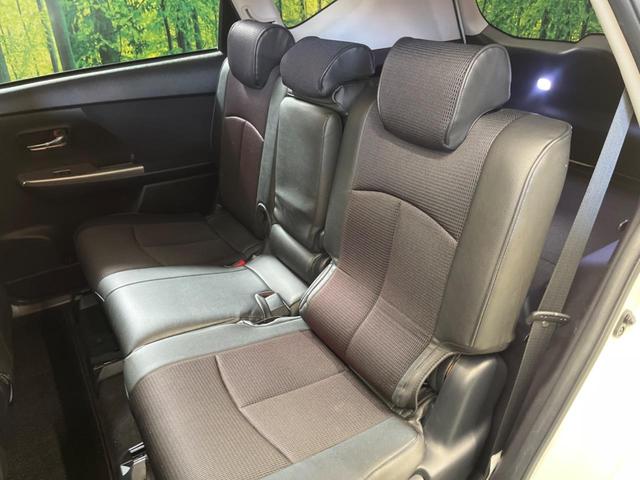 プリウスアルファ Ｓツーリングセレクション　禁煙車　純正ナビフルセグ　バックカメラ　ＬＥＤヘッド　純正１７インチＡＷ　スマートキー　オートエアコン　ＥＴＣ　Ｂｌｕｅｔｏｏｔｈ　ＬＥＤフォグ　革巻ステアリング　６スピーカー　ＤＶＤ再生（41枚目）